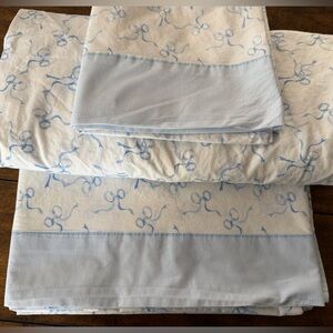Laura Ashley Trailing Bows Print Twin Sheet Set
